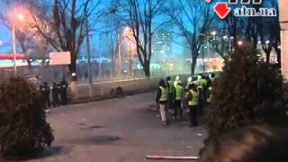 19.02.14 - Харьков ответил ультрас и еврозомби на попытку блокировния выезда ВВ
