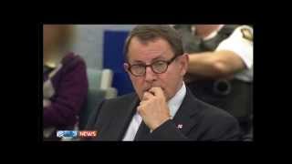 John Banks earwax lunch munch