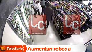 Graban a farderas en tienda de conveniencia de Sabinas