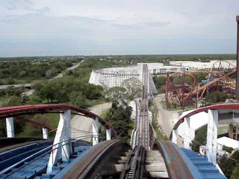 American Eagle roller coaster. Crazy front row view - YouTube