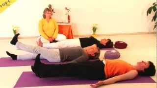 Yogastunde Sanfte Mittelstufe mit Ramapriya, Yoga Vidya Nordhorn