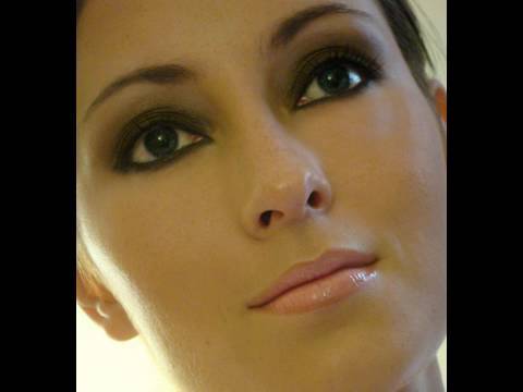 Wedding makeup look Kim Kardashian inspired BeautifulYouTV 287221 views 2
