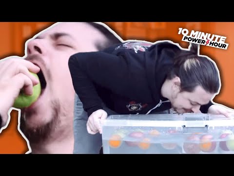 We try apple bobbing and it's a disaster - 10 Minute Power Hour