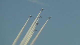 航空自衛隊ブルーインパルス訓練飛行（渋谷ヒカリエから撮影）