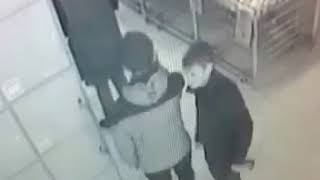 Межмуниципальным отделом МВД России «Искитимский» разыскивается подозреваемый в совершении грабежа