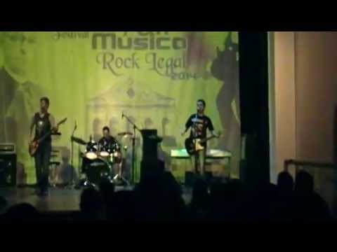 AP105 Condomínio Rock - Toda forma de poder + Banco