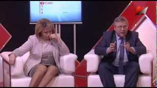 Опубликовано Юрий Крупнов на YouTube 06.08.2013 Председатель Движения развития, председатель Наблюдательного совета Института демографии, миграции и регионального развития Юрий Крупнов в программе Кто и зачем придумал Народный фронт? Дискуссия