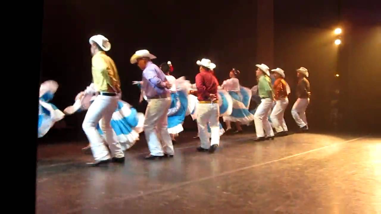 DANZA MAMBO danza mambo:
