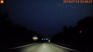 Видео: водитель чудом избежал ДТП на трассе между Томском и Новосибирском