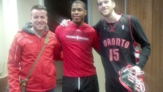 Kyle Lowry throws his game sneaks to a Raptors fan in Chicago and dude jacks them!!