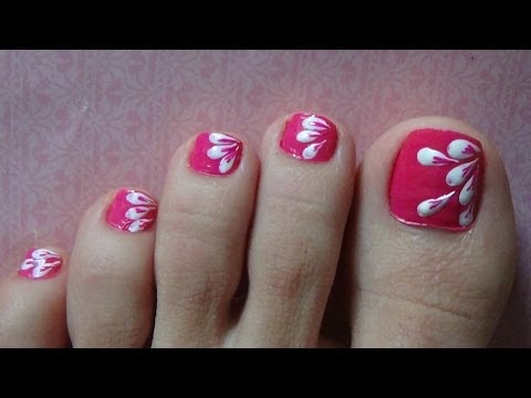 Nail Art For Beginners - Vẽ Móng Chân Hình Cánh Hoa Bằng Sợi Tóc | Yêu Làm Đẹp