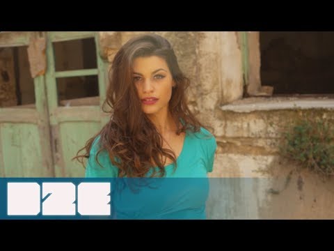 Alex Lupa - Beggin'