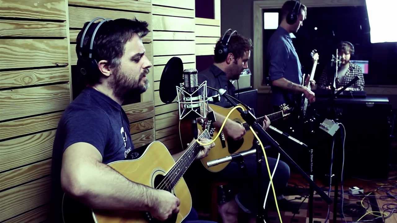 Minus the Bear "Diamond Lightning" | OFF THE AVENUE E131 - YouTube