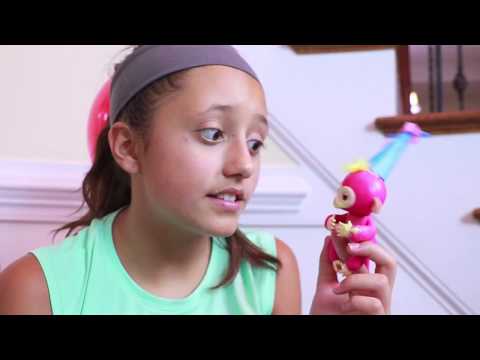 TARZAN RUINED BIRTHDAY PARTY ♫ Giant Pinata ROMPE Song ♬FUNnel Vision Fingerlings Pet Monkey Skit
