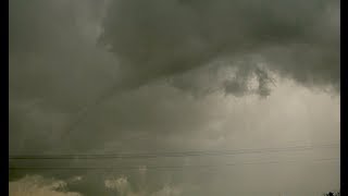 Tornado near Goodlands MB July 21, 2013!