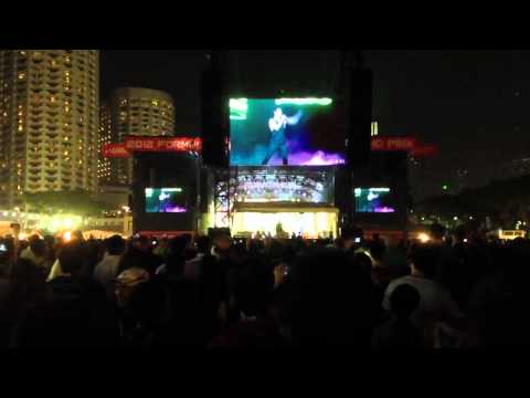 Hình ảnh trong video Maroon 5 - Sing Along to my Stereo