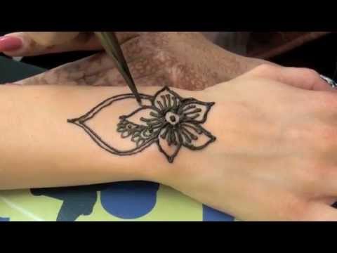 how to tattoo the hand with henna youtube how to tattoo the hand with henna youtube