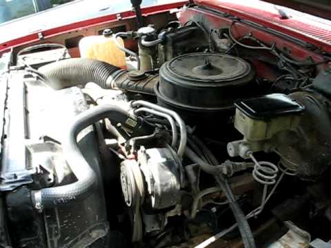 1986 Chevy C10 Silverado 305 4bbl Start, Walk Around, and Rev - YouTube