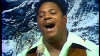 The Dells- The 1969 Soul Classic "Oh What a Night" performed live.