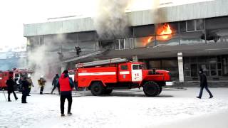 Ачинск пожар торговый центр Причулымье 11.02.2014