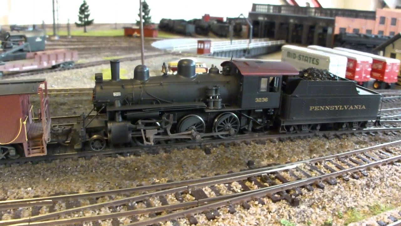 Bachmann Alco 2-6-0 - Youtube