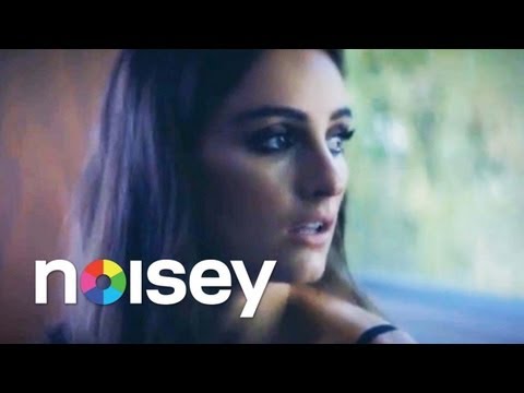 BANKS - This is What it Feels Like 