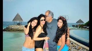 Watch Sridevi in a bikini