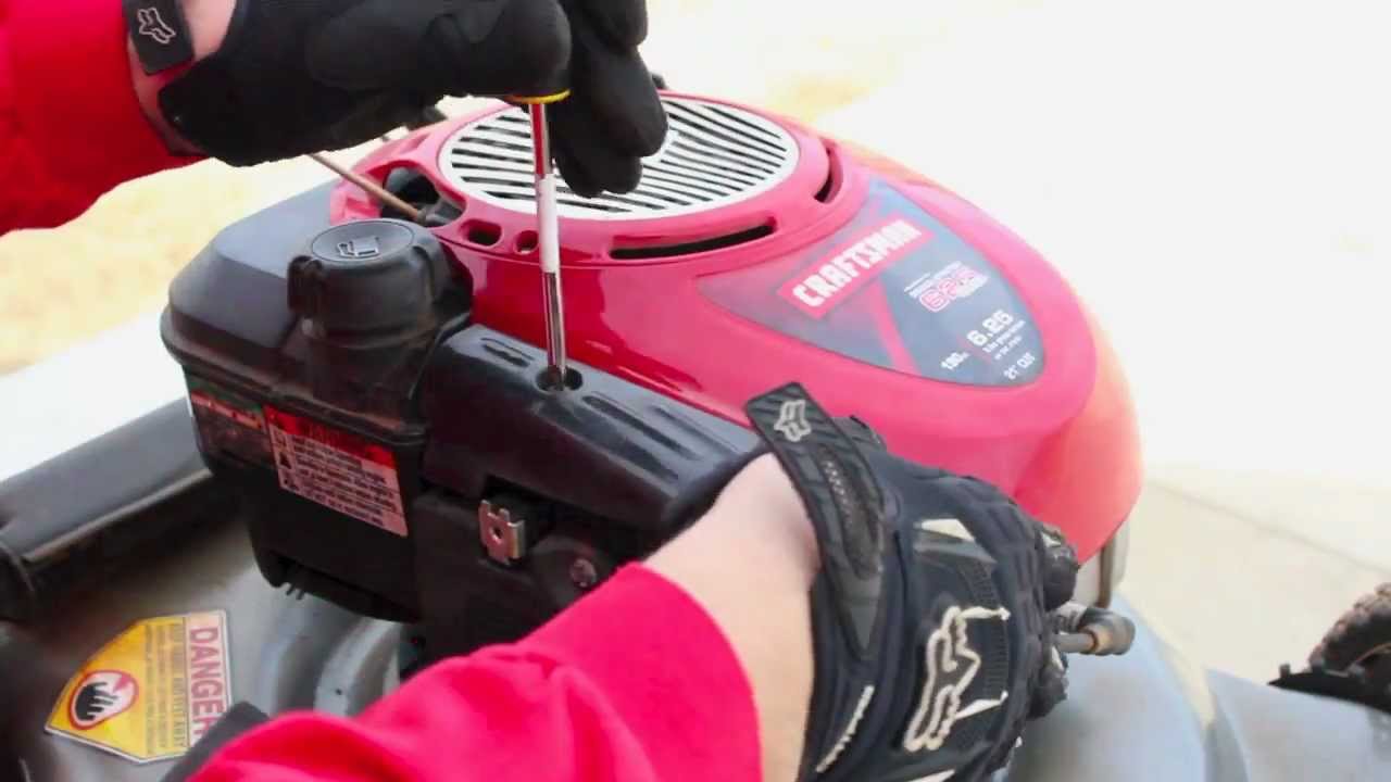 REPAIR BRIGGS & STRATTON LAWNMOWER TUNE UP CARBURETOR CLEAN - YouTube