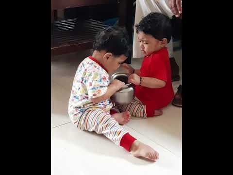 My Twin girls funny fighting..☺😍