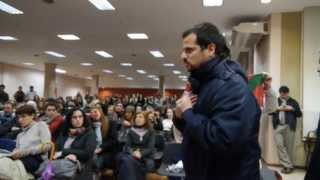 Escrache al ex juez Baltasar Garzón en una Facultad de Buenos Aires.