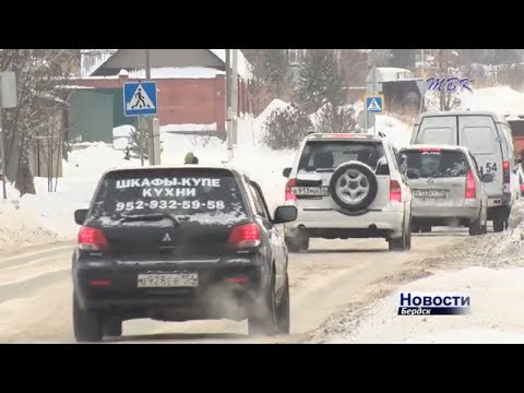 Колеи и горы снега. Независимый эксперт дал оценку очистки улиц Бердска