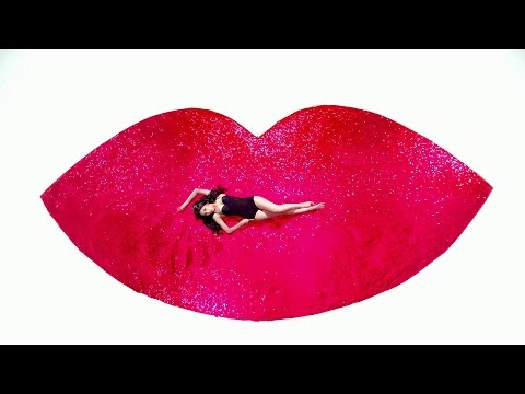 скачать песню hyuna red