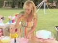 Sandra Lee - May Day Centerpiece Cake - Youtube