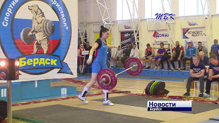 Областной чемпионат по тяжелой атлетике прошел в Бердске