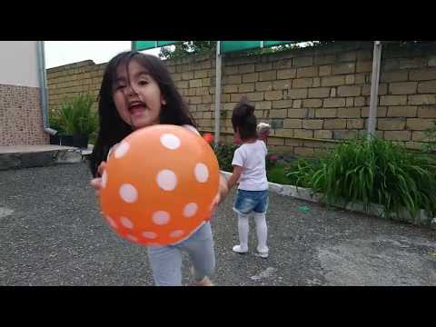 Kids Played with Balloons in Windy Weather/Funny kids videos.