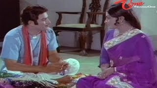 Krishna Flirting Beautiful Woman To Sell His Bangles