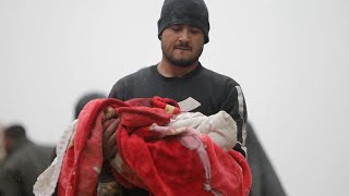 الزلزال والشتاء القارس يفاقمان من بؤس السوريين في شمال البلاد