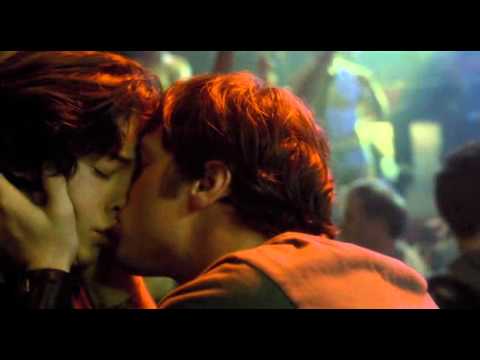 mature gay cum kiss movies