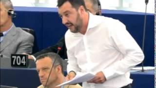 Salvini in tre minuti smonta le euroballe di Renzi