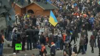 Многотысячный антиправительственный митинг на Майдане Независимости