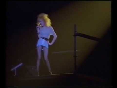 Cyndi Lauper Live In Paris 1987 Buick