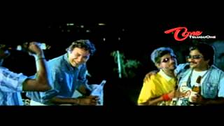 Hilarious Scene Between Drunken Guys On Valentines day