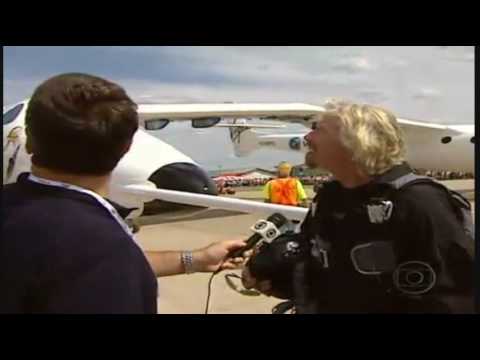 Brasil:Feira nos EUA.-Oshkosh Mostra o Avião - White Knight mais