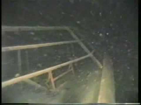 The Wreck of the Edmund Fitzgerald - YouTube