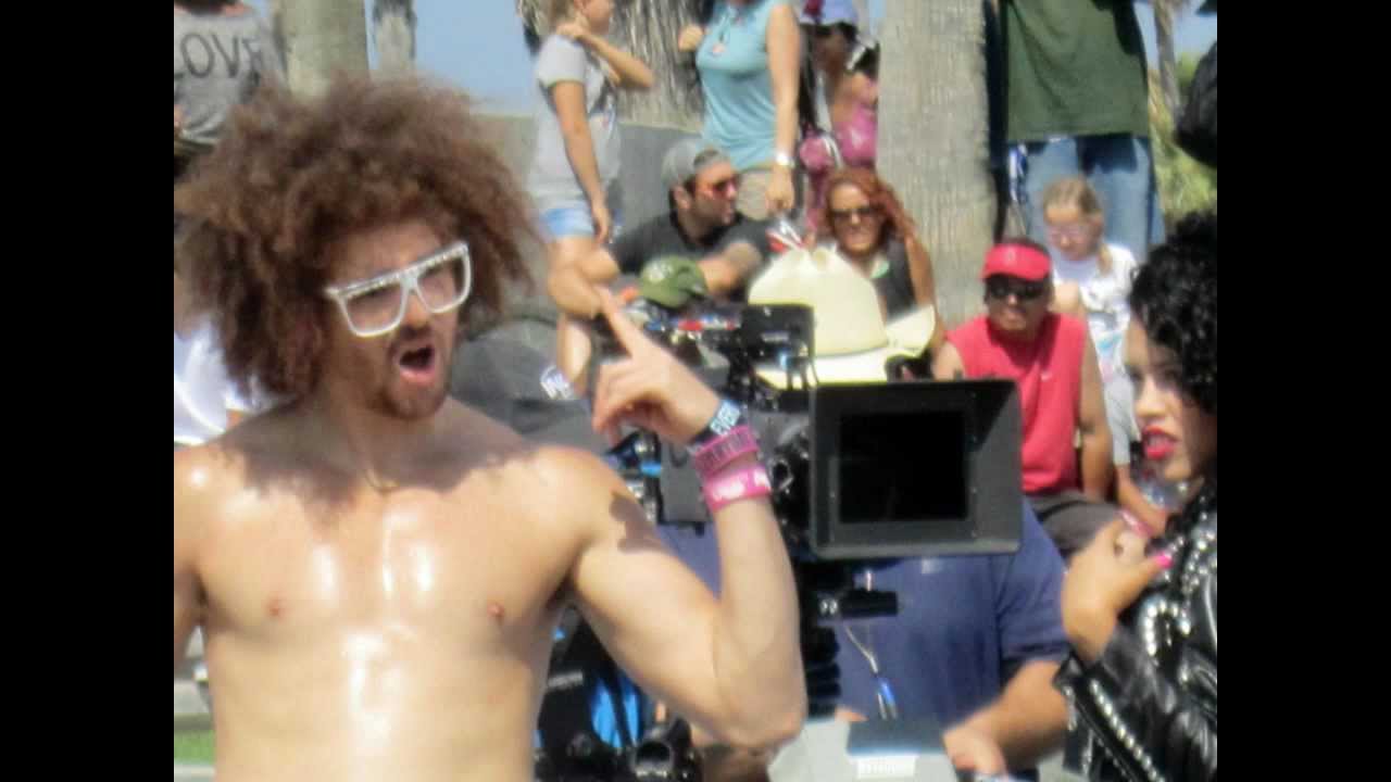 Скачать mp3 Lmfao - Sexy And I Know It бесплатно