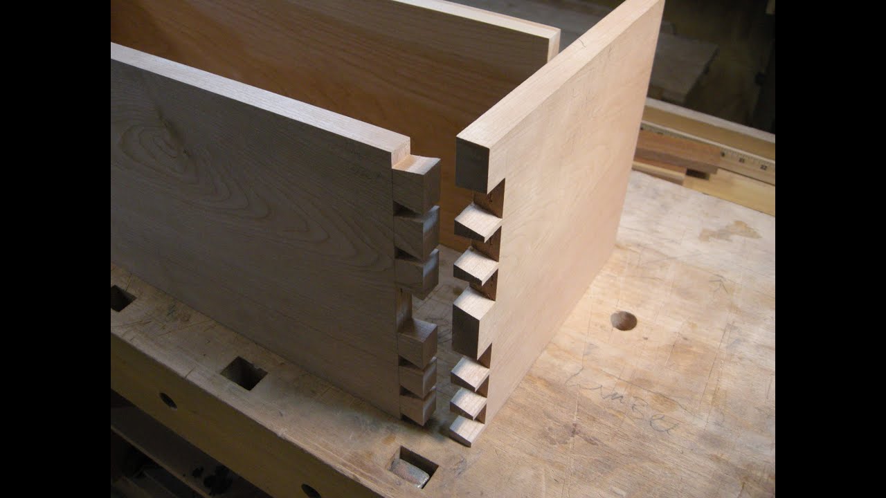 A Cabinetmaker's Toolchest part two: Dovetails - YouTube