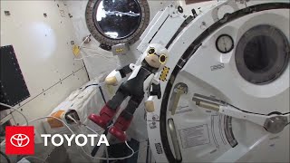 Robot Astronaut Speaks First Words in Outer Space