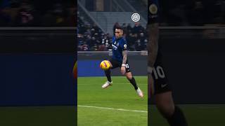 Tango and football: a lesson with Lautaro 👨‍🏫🐂??? #IMInter #Shorts