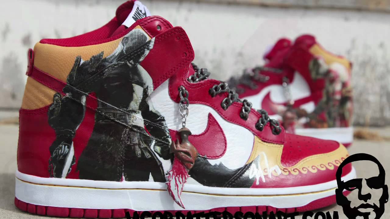 Kratos Kicks: God of War shoes!! +intvw w/ director Stig Asmussen - YouTube