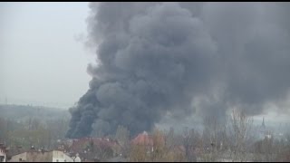 Pożar Hurtowni w okolicy ul. Grażyńskiego w Bielsku-Białej.